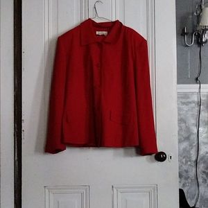 Skirt suit